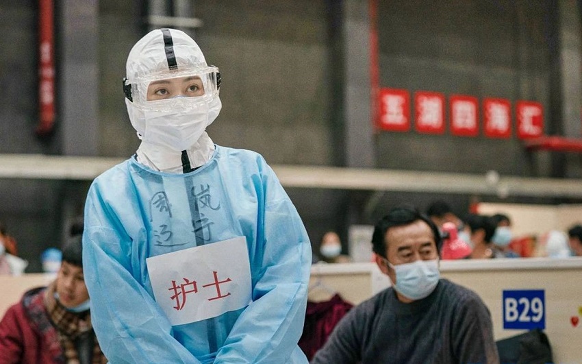 有感祖國的強(qiáng)大，致敬平凡的英雄《中國醫(yī)生》